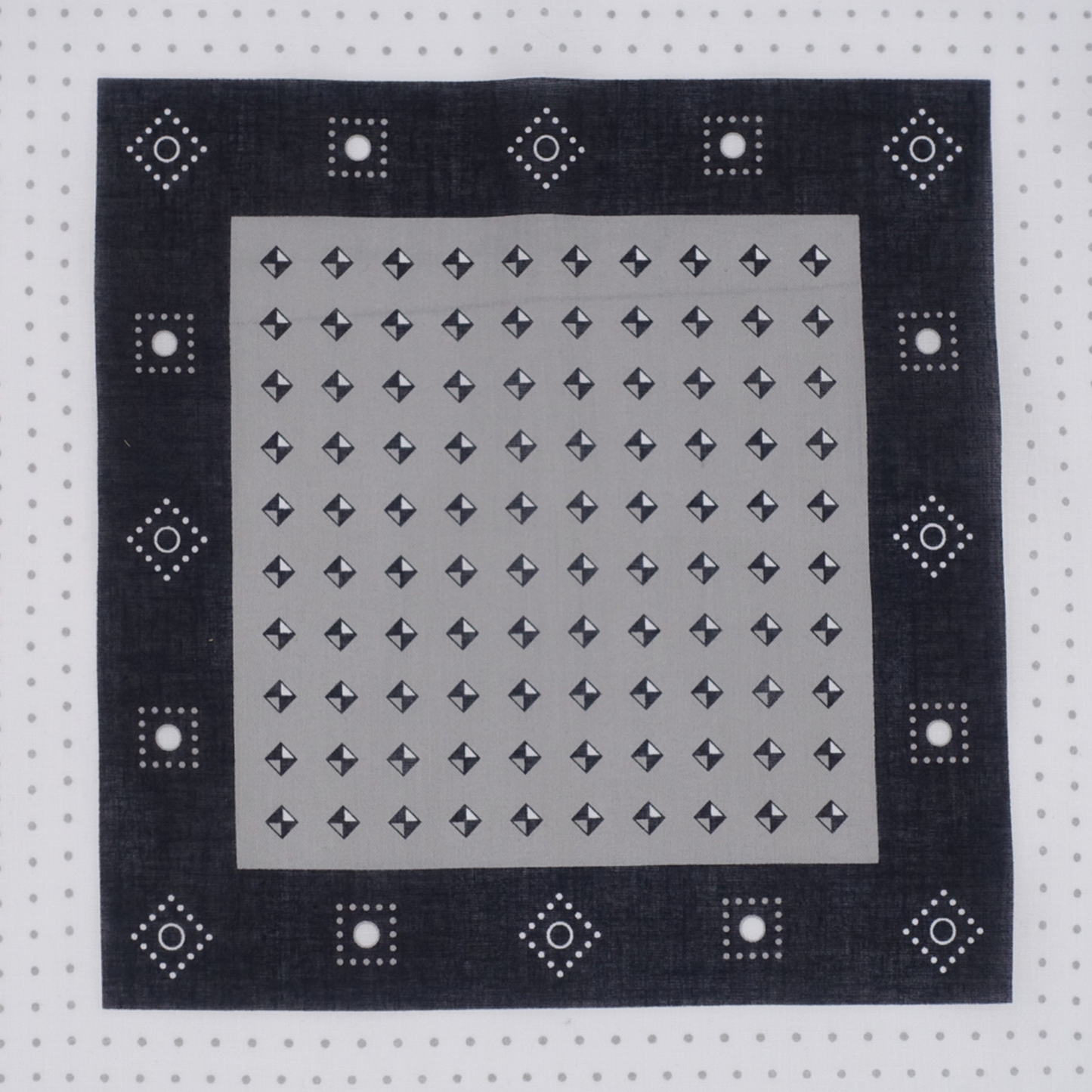 Studs Type-01 Black