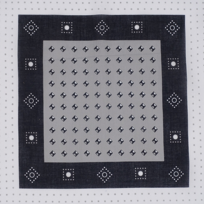 Studs Type-01 Black