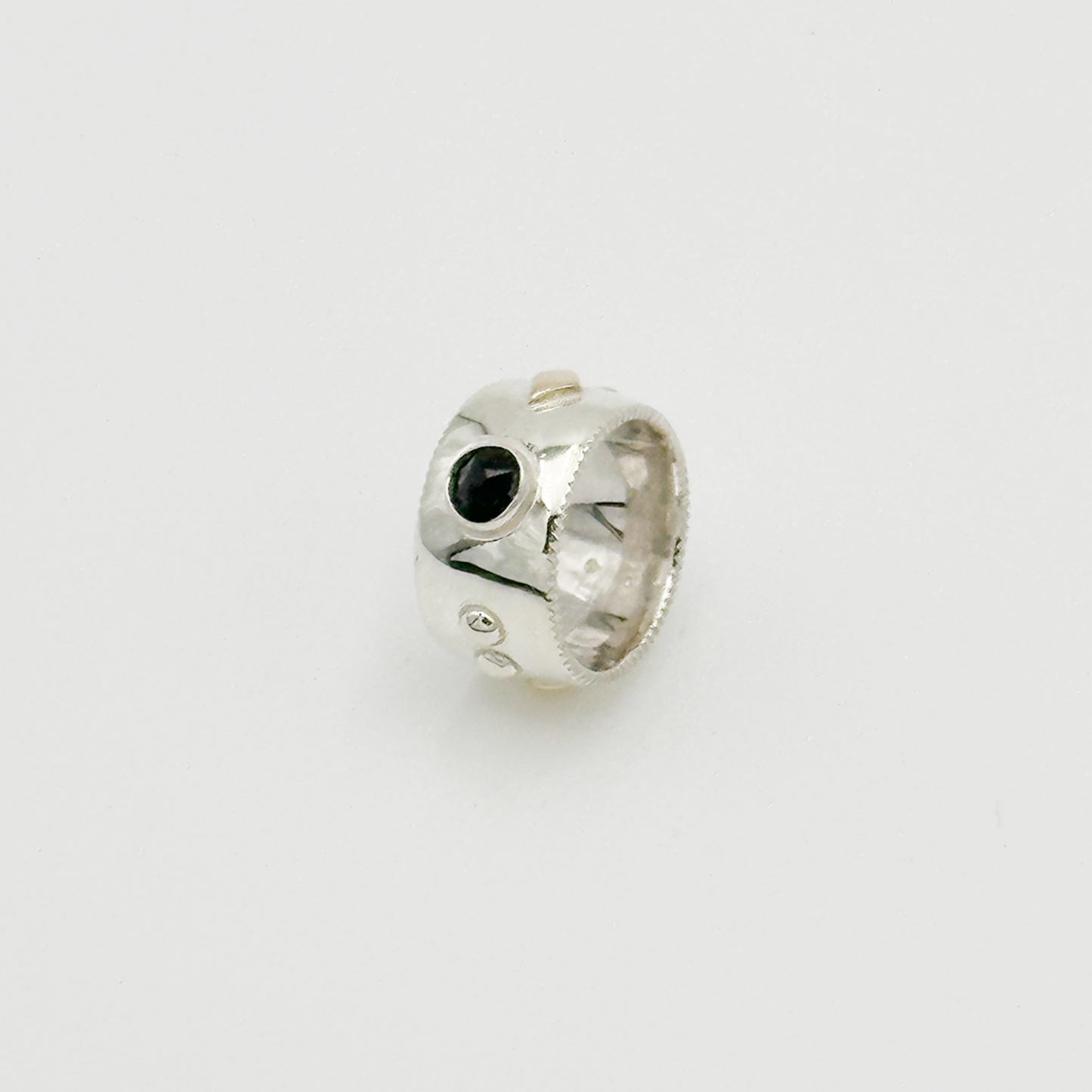 Jewel Studs Bandana Ring 01